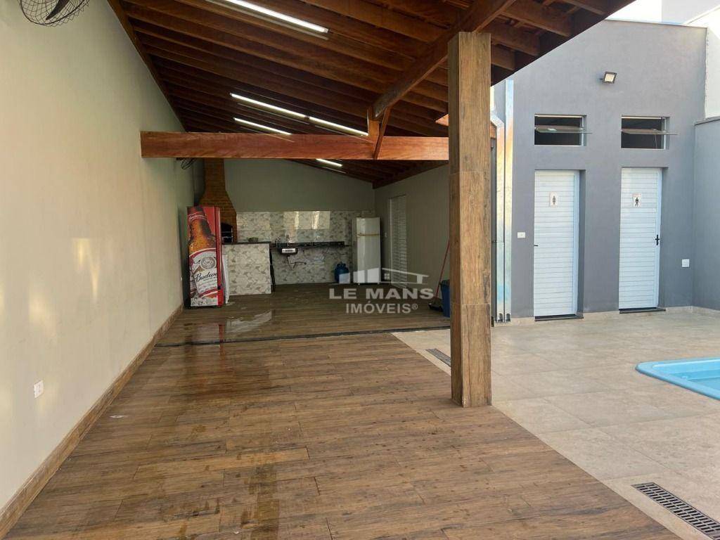 Casa à venda com 1 quarto, 70m² - Foto 6