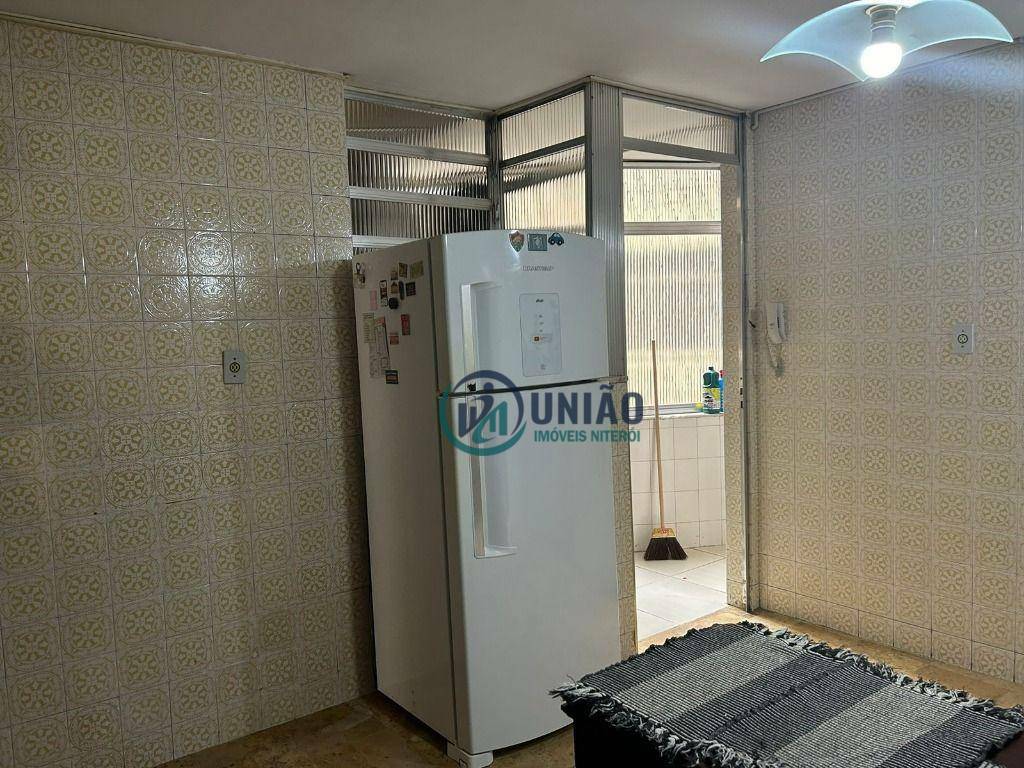 Apartamento à venda com 3 quartos, 100m² - Foto 6