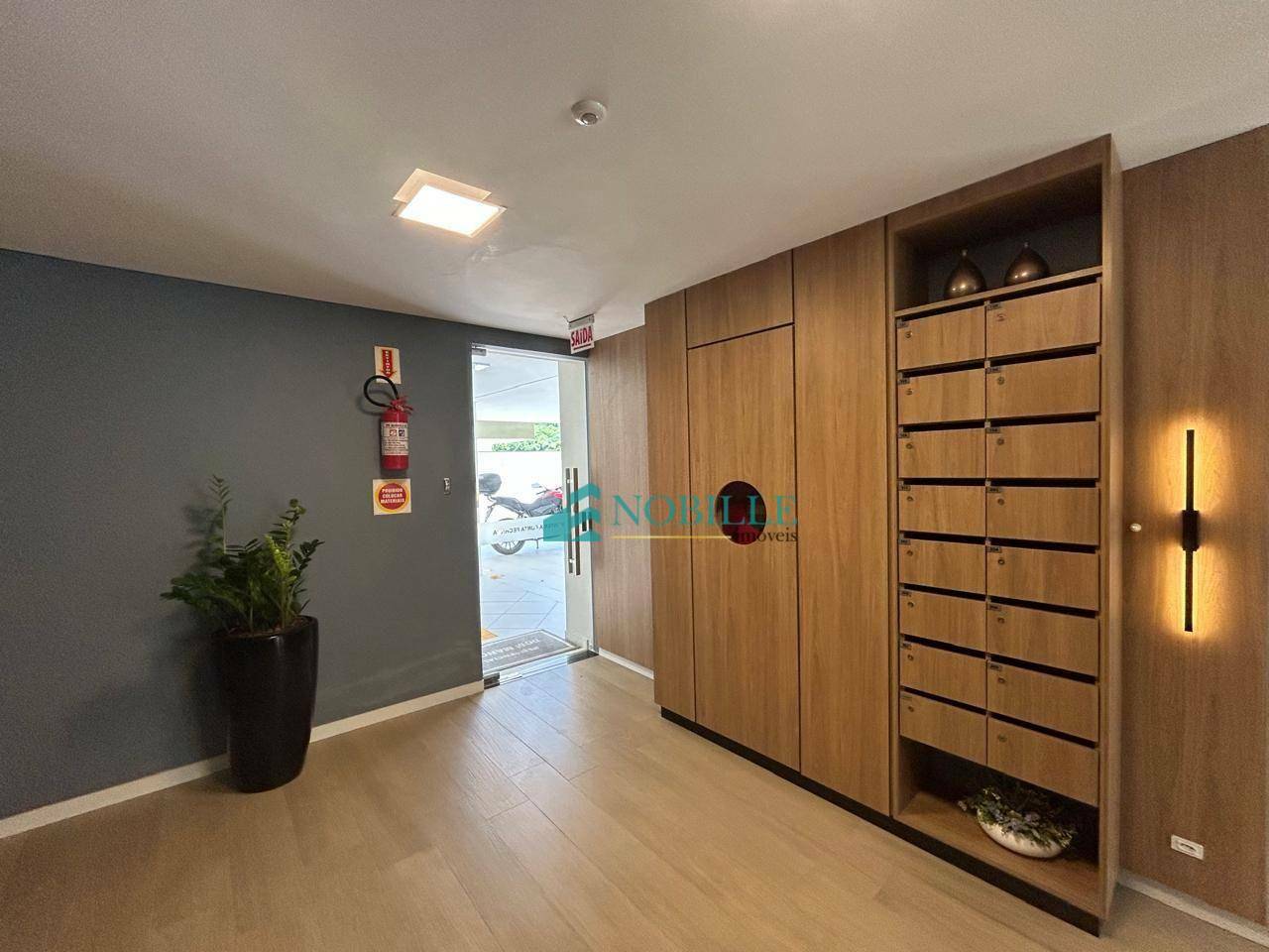 Apartamento para alugar com 2 quartos, 70m² - Foto 18
