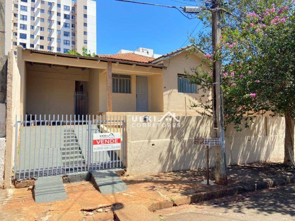 Casa à venda com 3 quartos, 71m² - Foto 2