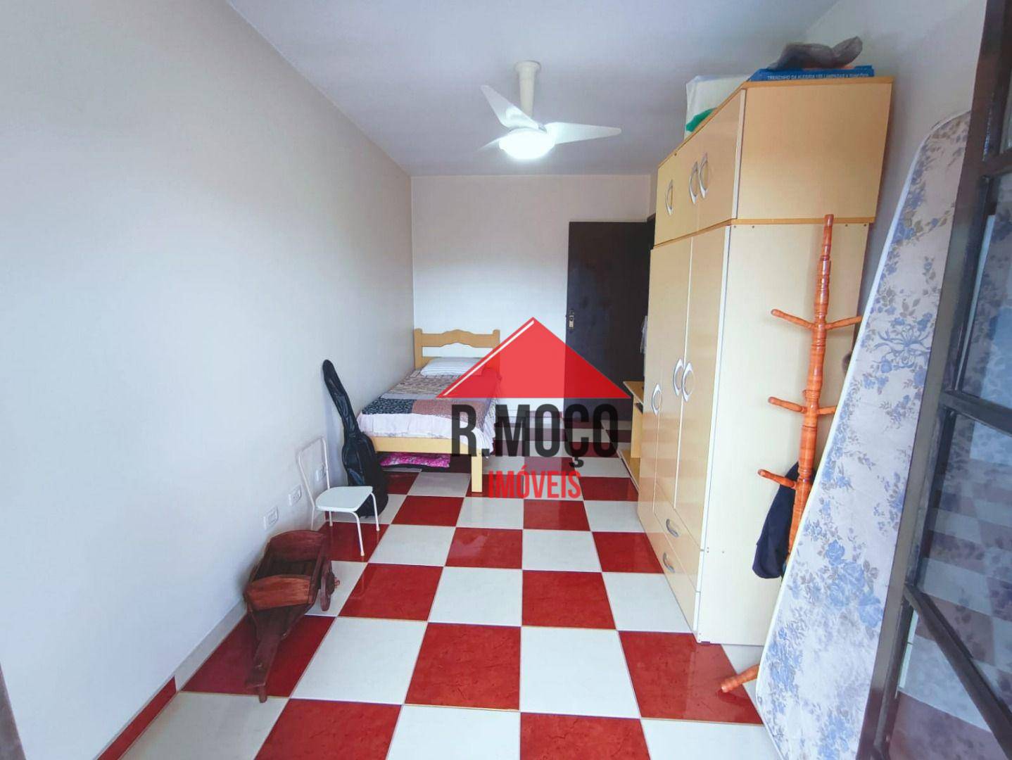 Sobrado à venda com 3 quartos, 191m² - Foto 4