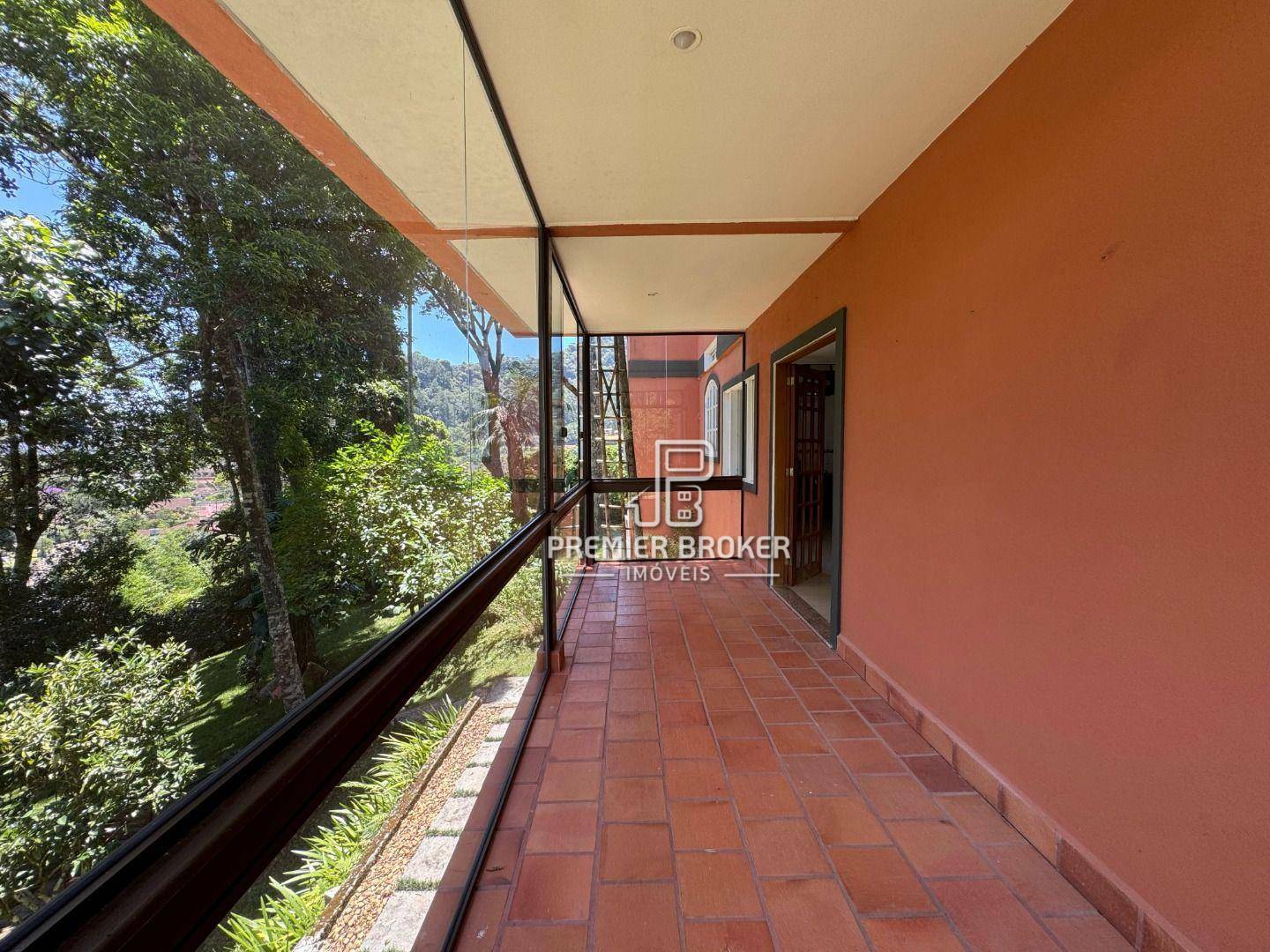Casa de Condomínio à venda com 4 quartos, 245m² - Foto 34