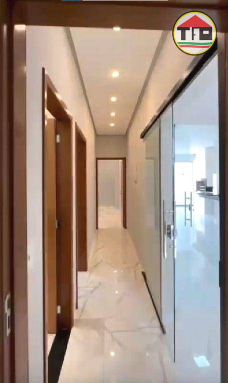 Casa para alugar com 3 quartos, 140m² - Foto 5