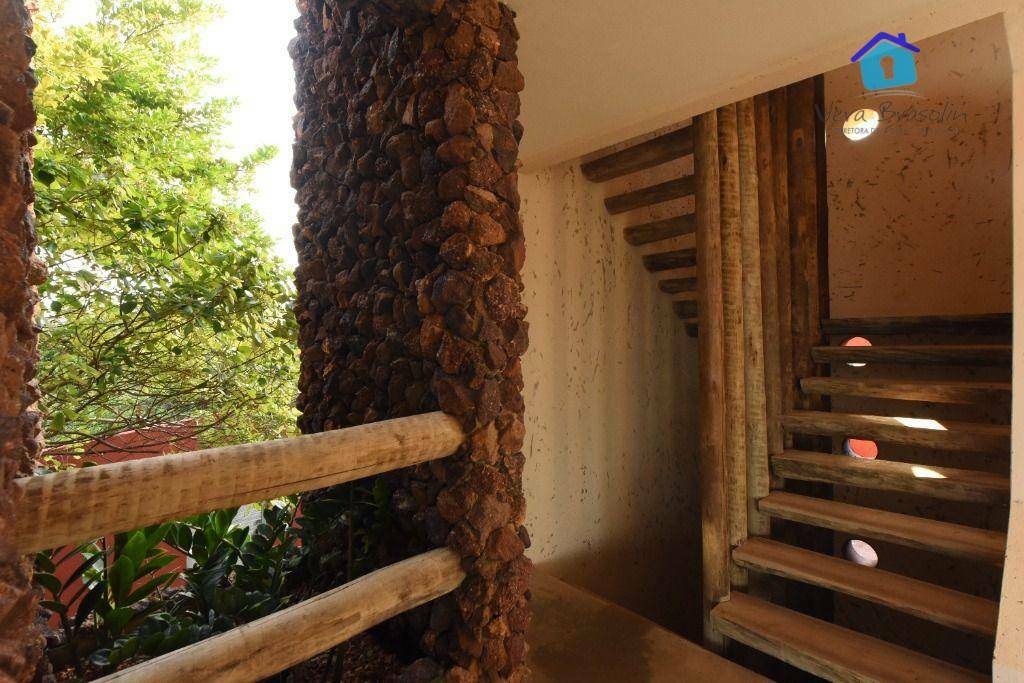 Casa à venda com 4 quartos, 600m² - Foto 75