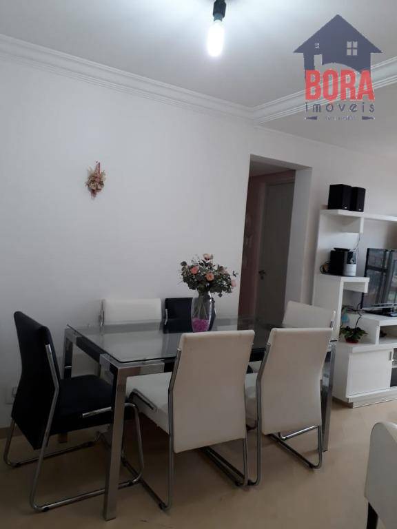 Apartamento à venda com 2 quartos, 62m² - Foto 5