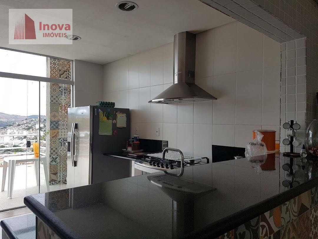 Casa à venda com 3 quartos, 780m² - Foto 27