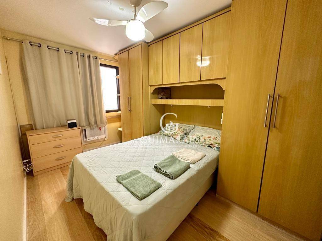 Apartamento à venda com 3 quartos, 108m² - Foto 4