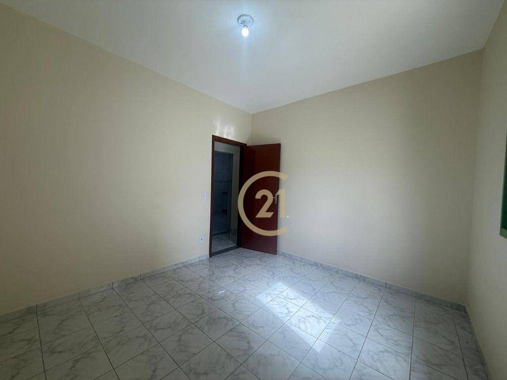 Casa à venda com 3 quartos, 198m² - Foto 10