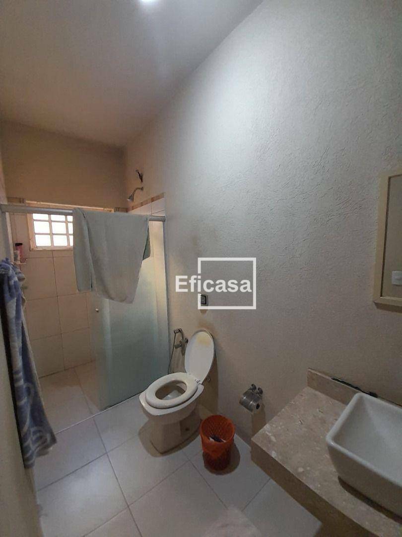 Casa à venda com 3 quartos, 330m² - Foto 5