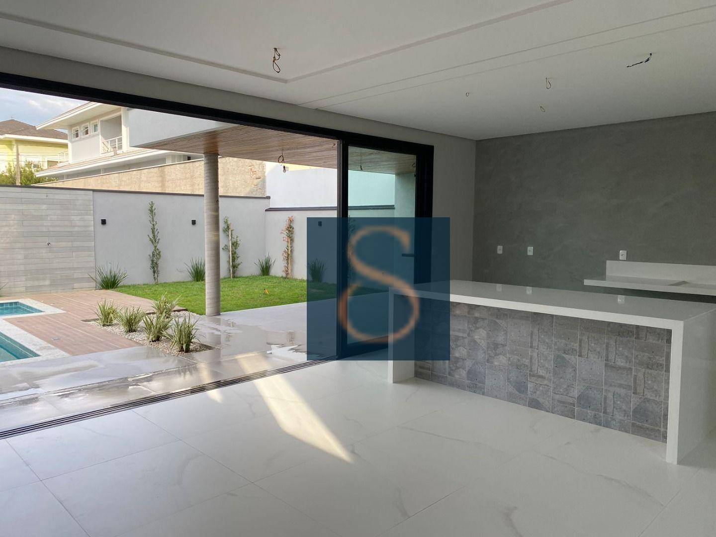 Casa de Condomínio à venda com 4 quartos, 349m² - Foto 14