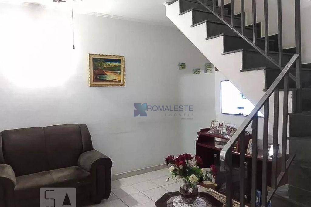 Sobrado à venda com 2 quartos, 104m² - Foto 1