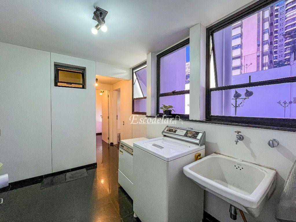 Apartamento à venda com 3 quartos, 300m² - Foto 51