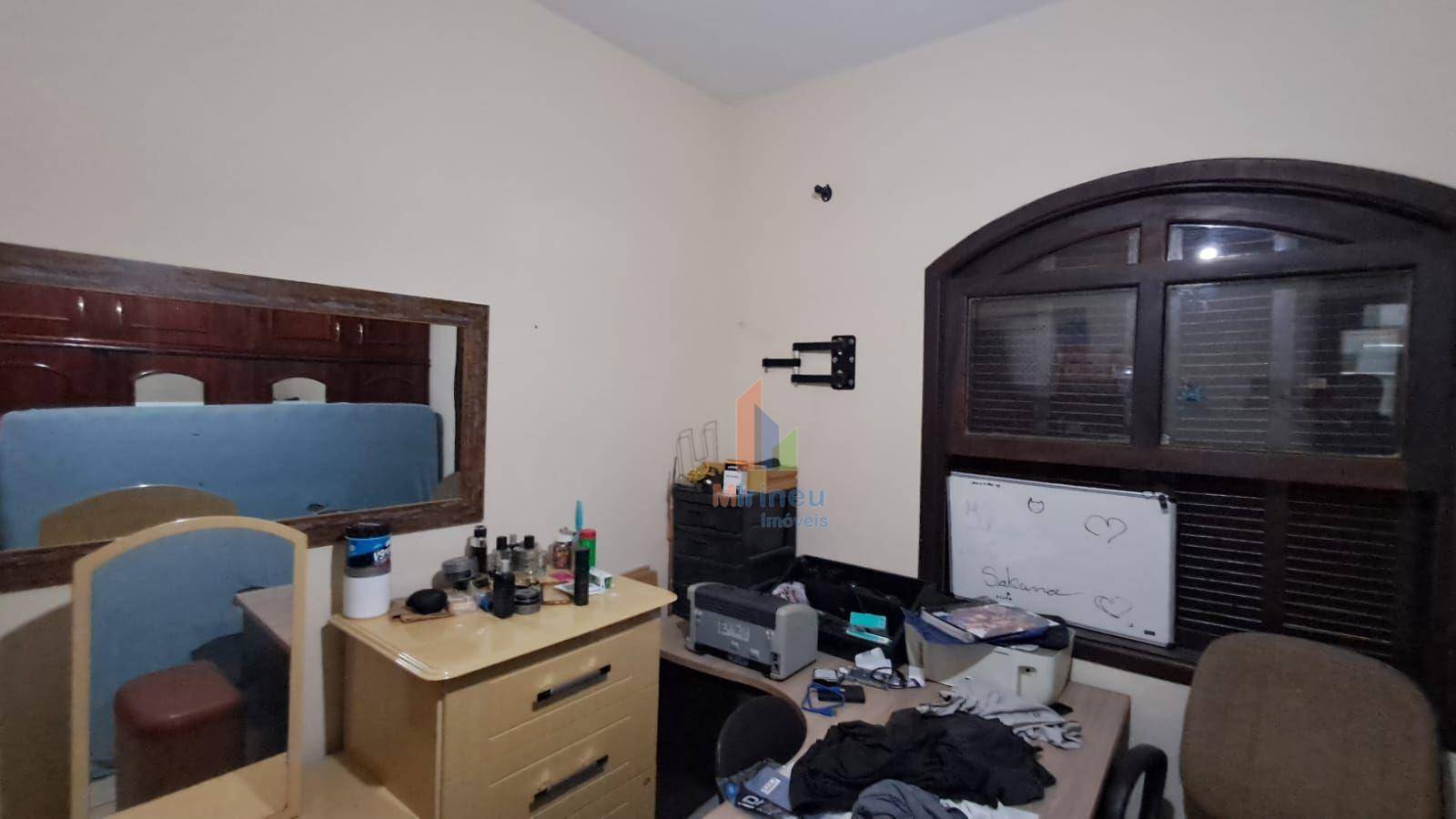 Casa, 3 quartos, 200 m² - Foto 5