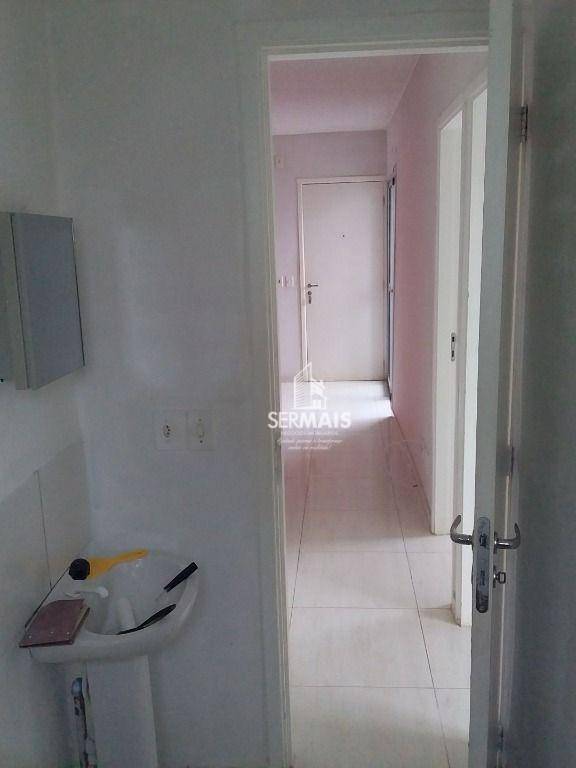 Apartamento à venda com 2 quartos, 46m² - Foto 9