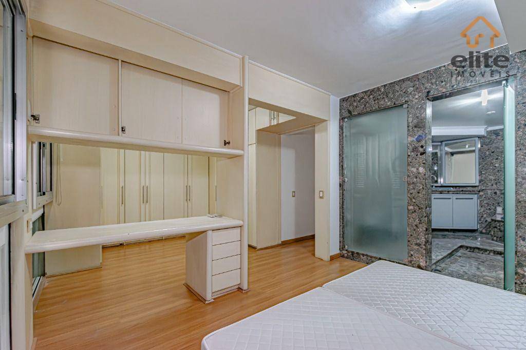 Cobertura à venda com 3 quartos, 198m² - Foto 24