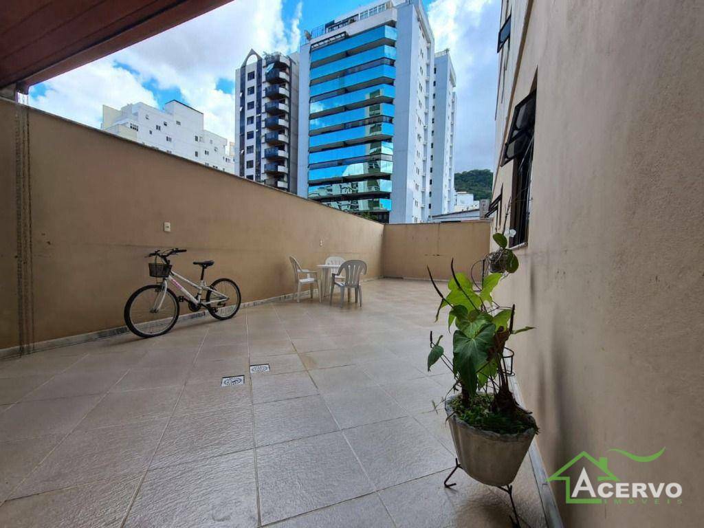 Apartamento à venda com 3 quartos, 140m² - Foto 13