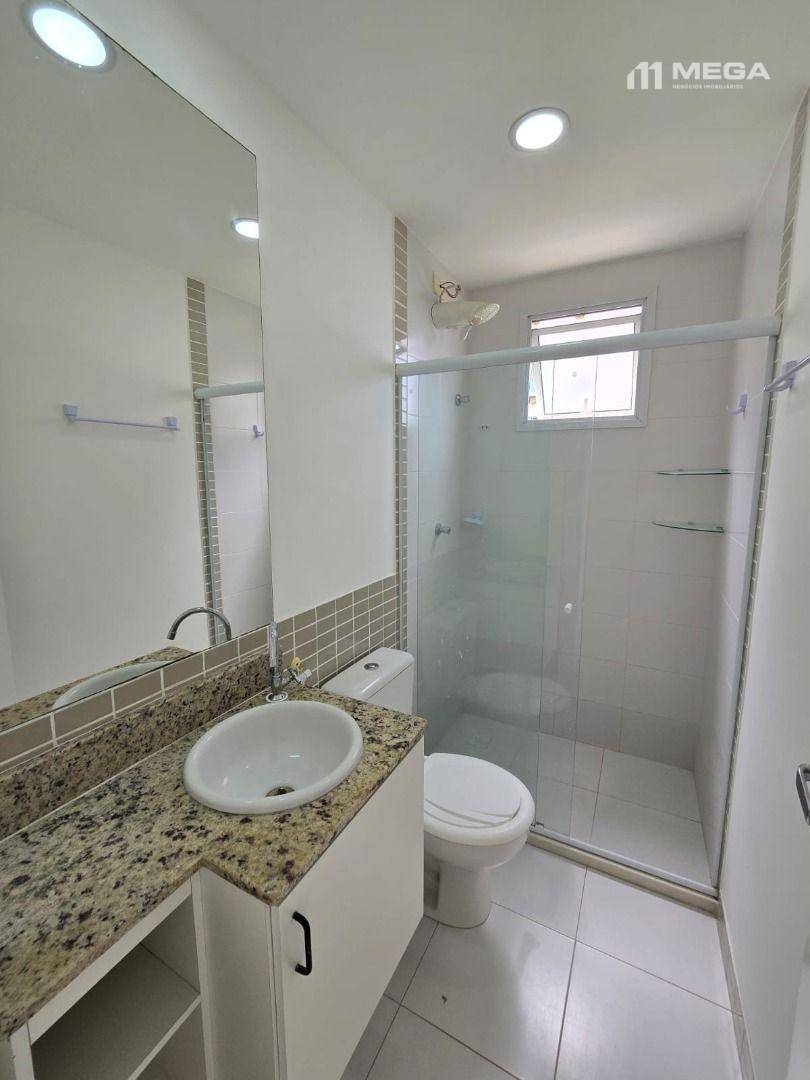 Apartamento à venda com 2 quartos, 66m² - Foto 8