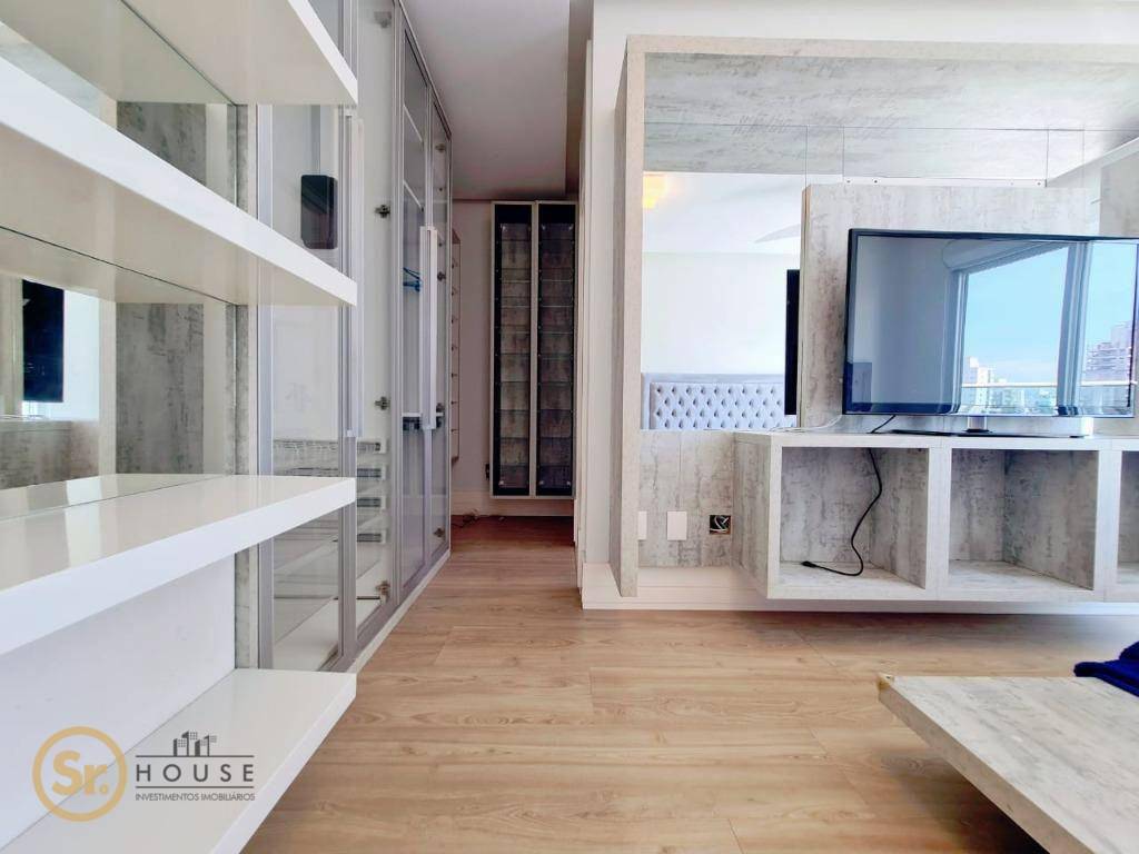 Apartamento à venda com 3 quartos, 151m² - Foto 17