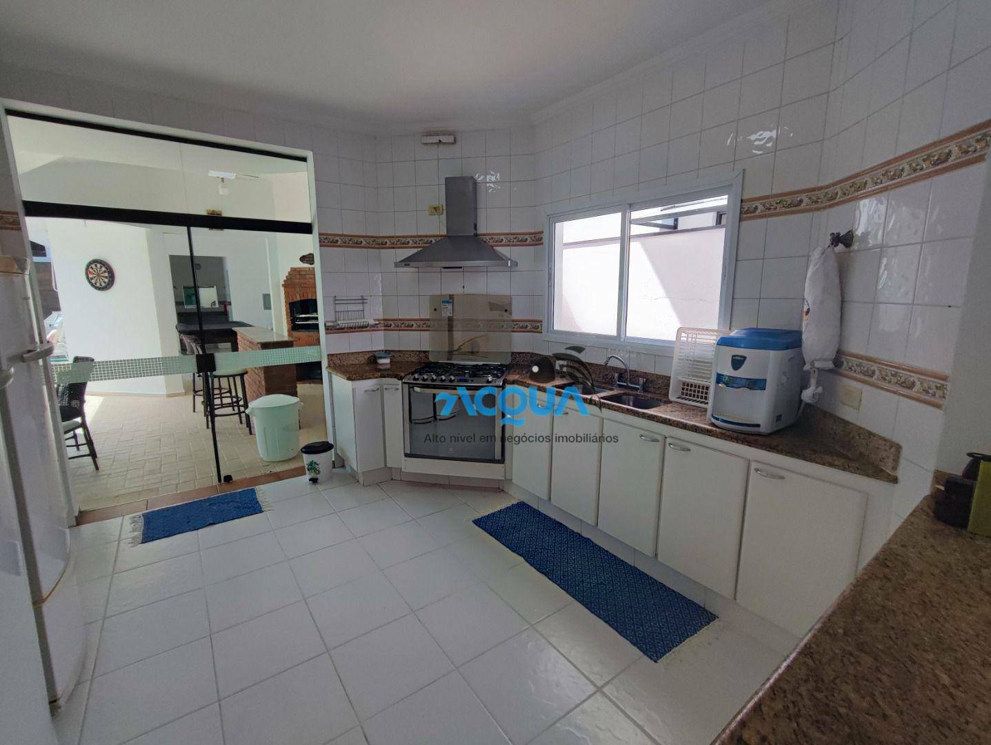 Casa de Condomínio à venda com 4 quartos, 450m² - Foto 11