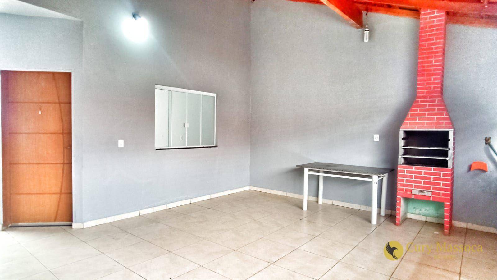 Casa para alugar com 2 quartos, 102m² - Foto 3