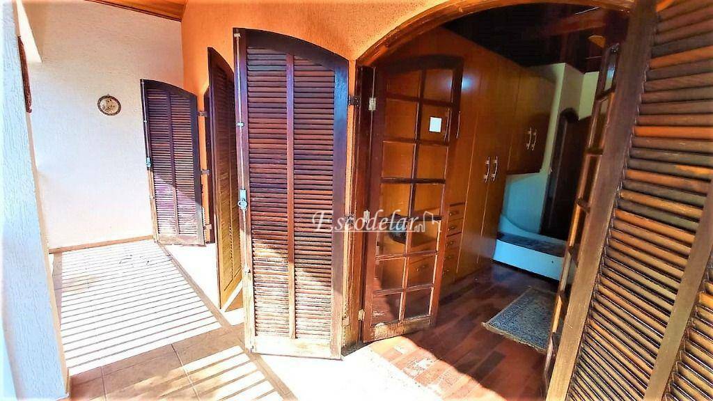 Sobrado à venda com 4 quartos, 350m² - Foto 17