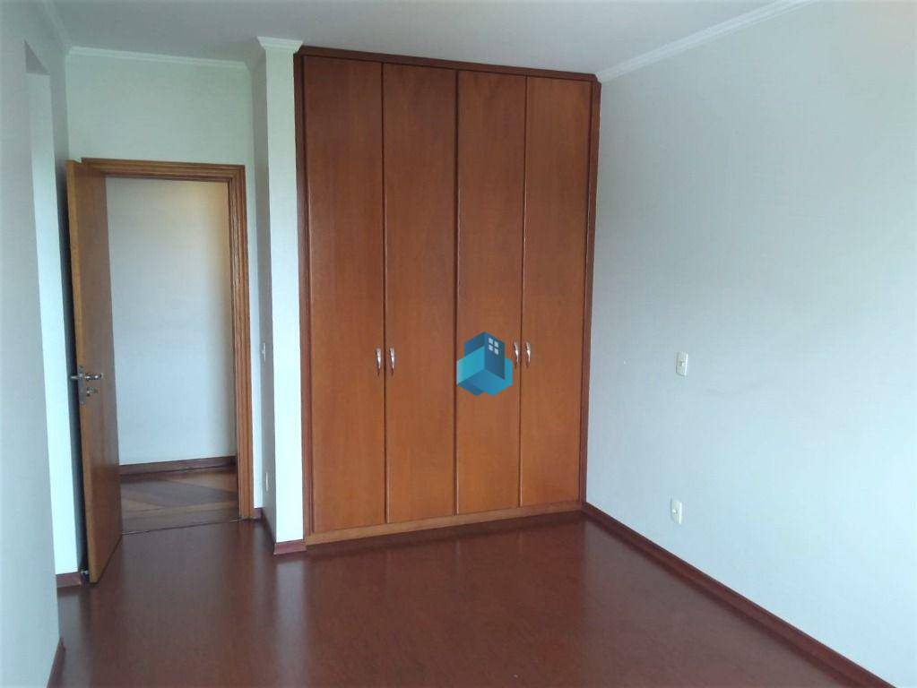 Apartamento à venda com 4 quartos, 245m² - Foto 19