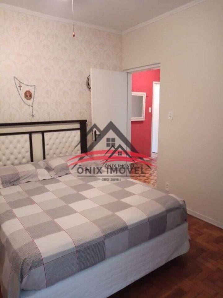 Casa à venda com 4 quartos, 250m² - Foto 26