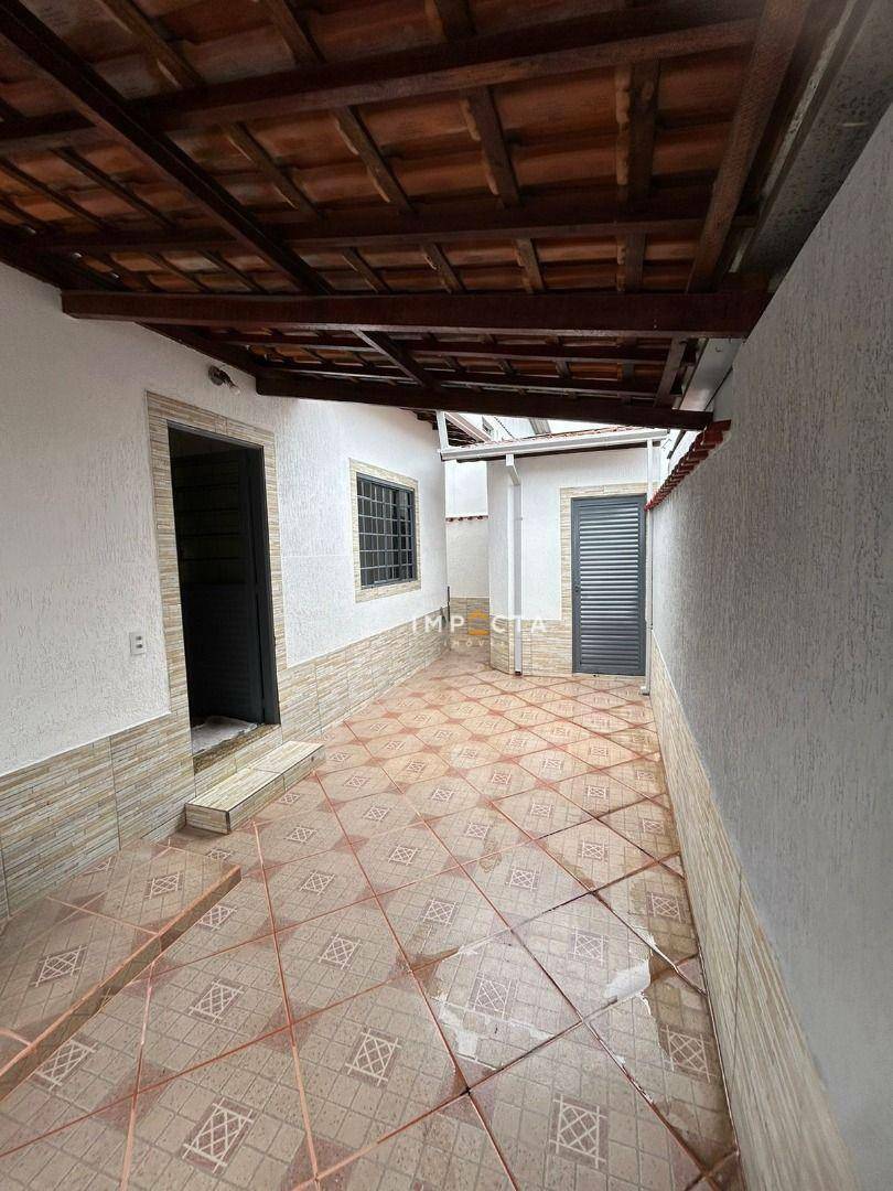 Casa à venda com 3 quartos, 168m² - Foto 22