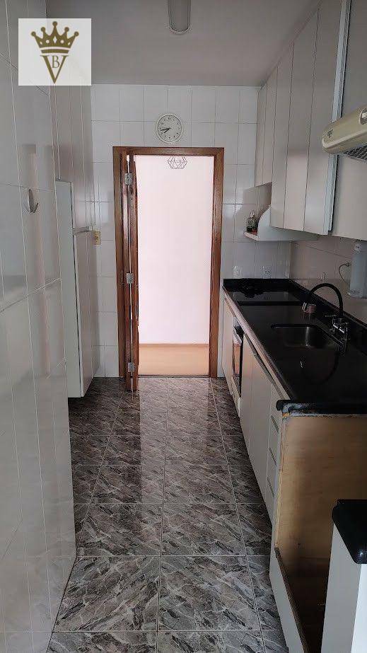 Apartamento à venda com 4 quartos, 80m² - Foto 12