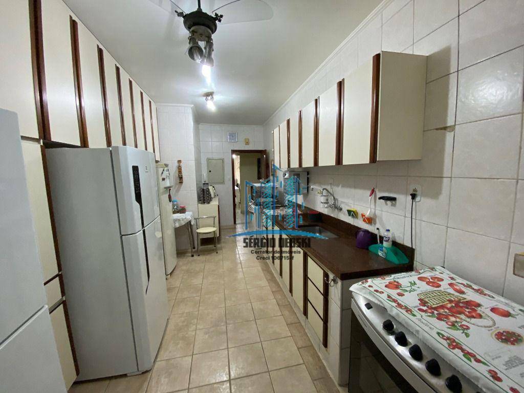 Apartamento à venda com 3 quartos, 148m² - Foto 7