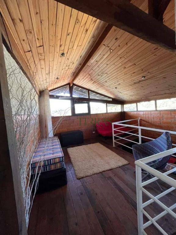 Chácara à venda com 5 quartos, 180m² - Foto 29