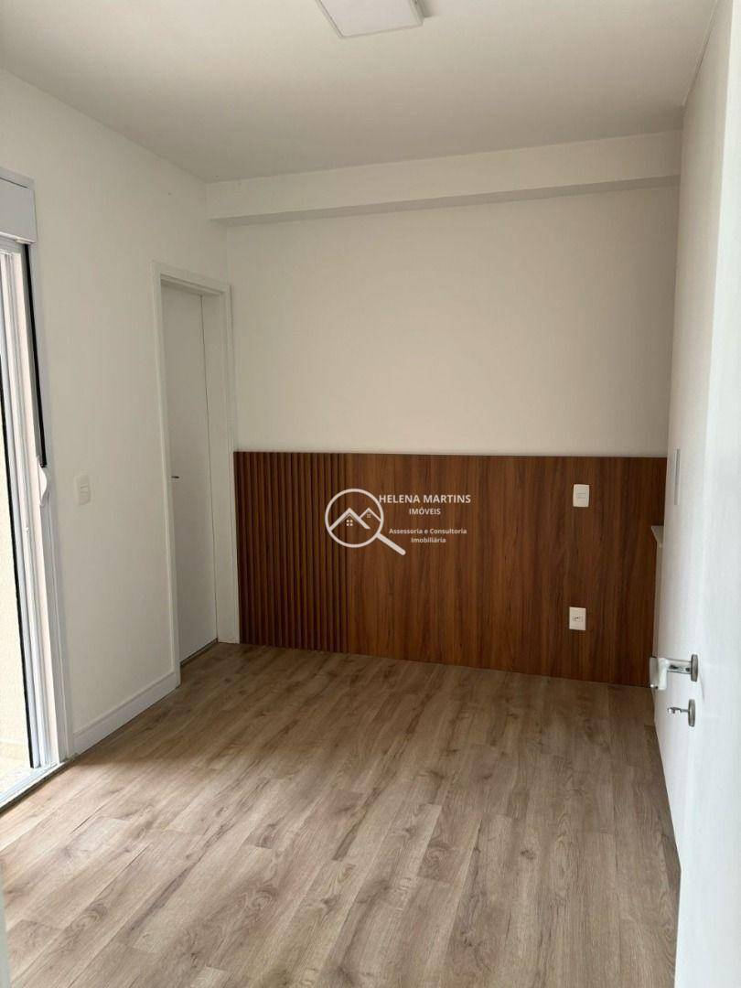 Apartamento para alugar com 3 quartos, 143m² - Foto 14