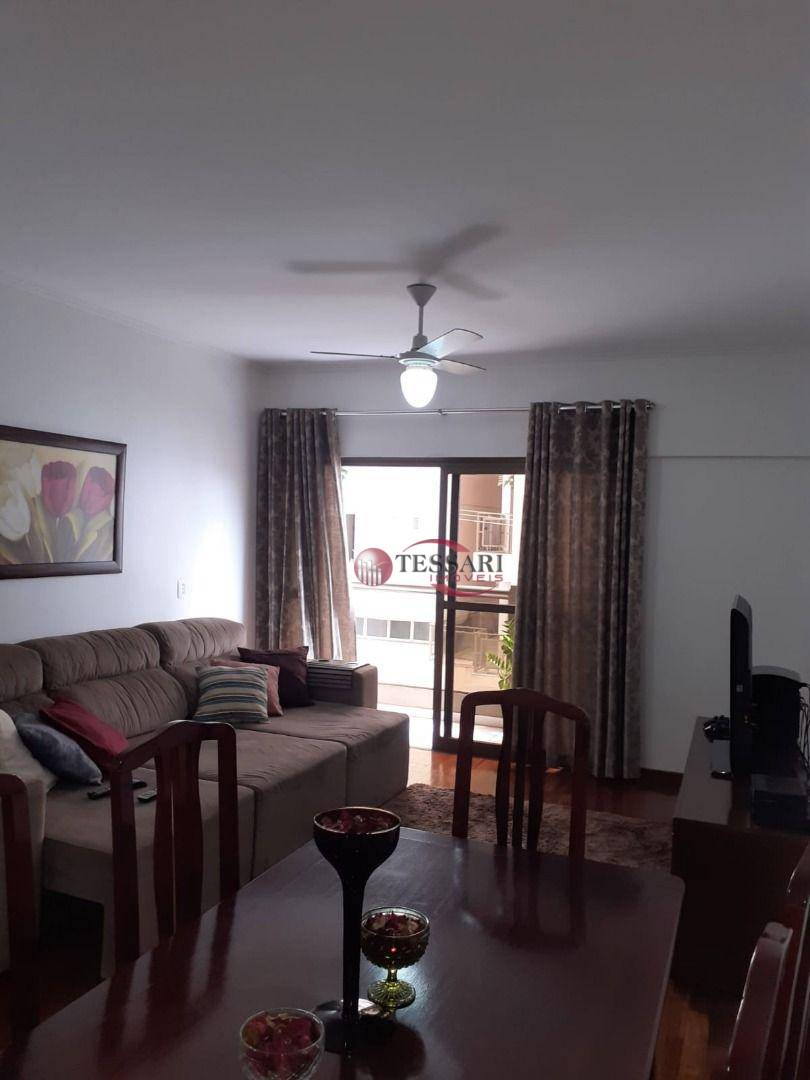 Apartamento à venda com 3 quartos, 109m² - Foto 1