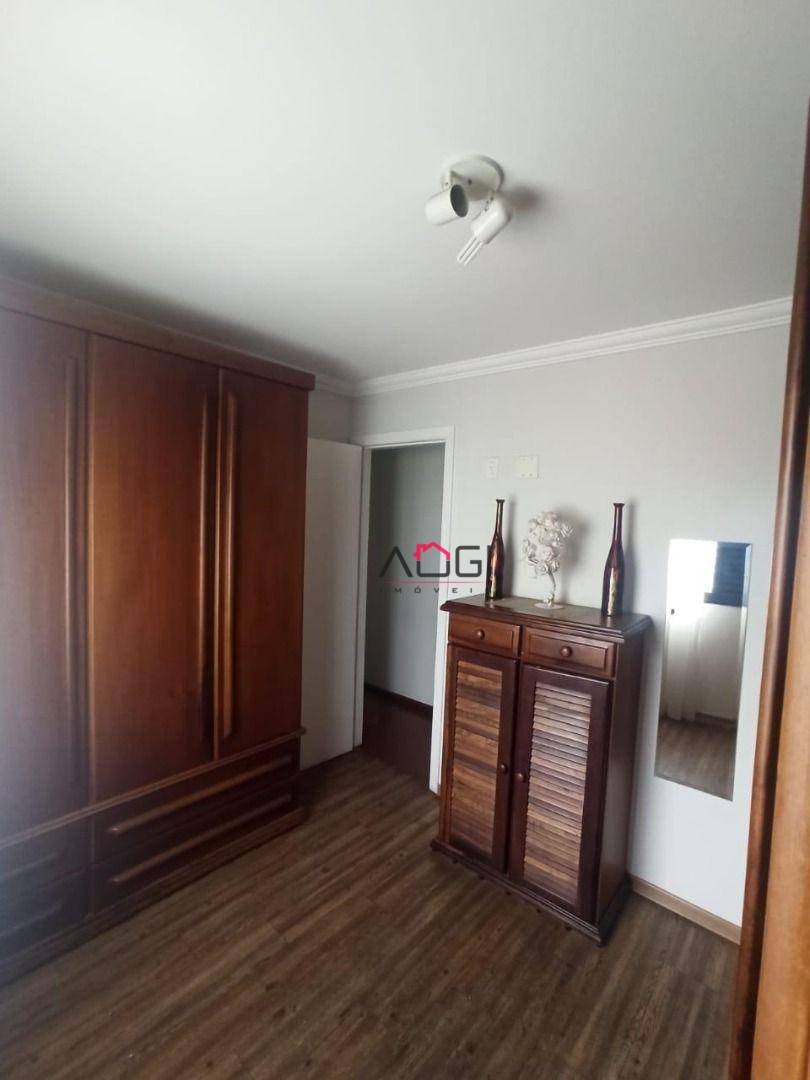 Apartamento à venda com 3 quartos, 92m² - Foto 3