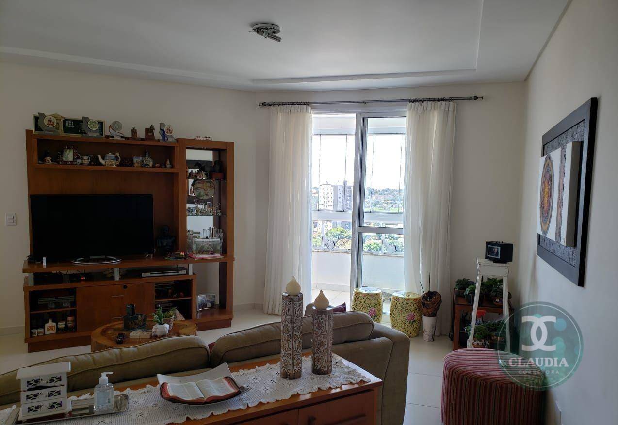 Apartamento à venda com 3 quartos, 204m² - Foto 5