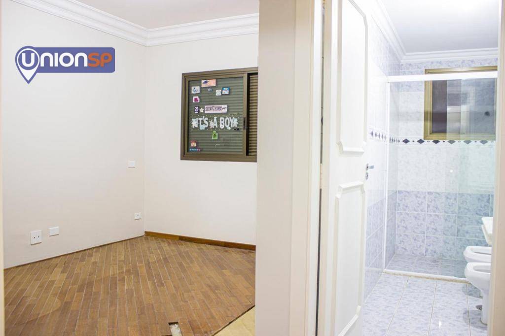 Apartamento à venda com 3 quartos, 247m² - Foto 17