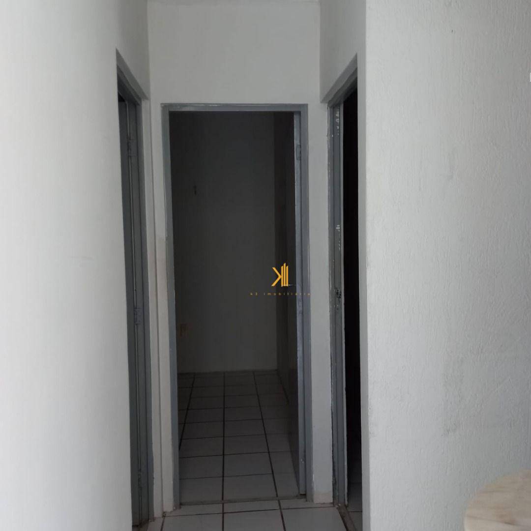 Apartamento à venda com 3 quartos, 57m² - Foto 3