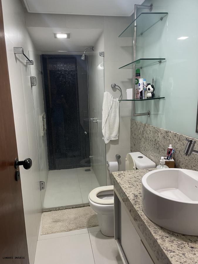 Apartamento à venda com 3 quartos, 200m² - Foto 21