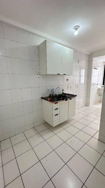 Apartamento para alugar com 3 quartos, 78m² - Foto 15