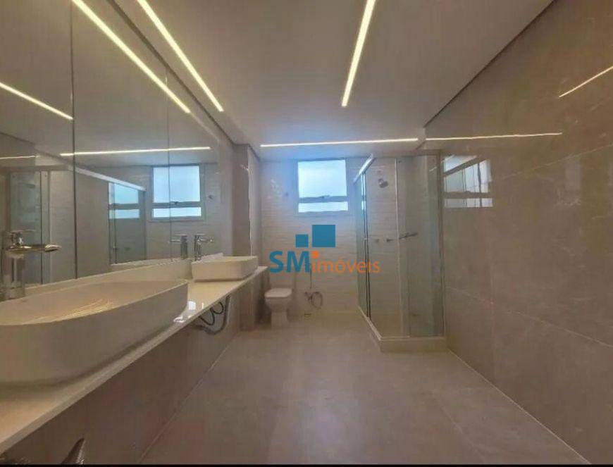 Apartamento para alugar com 3 quartos, 237m² - Foto 6