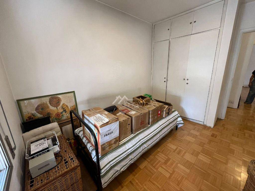 Apartamento à venda com 3 quartos, 110m² - Foto 17