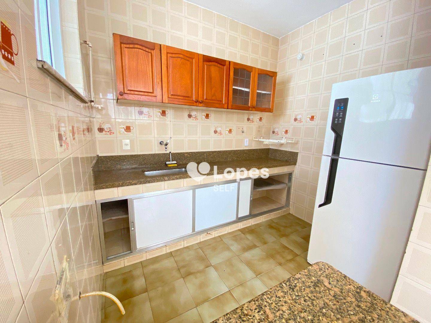 Casa à venda com 7 quartos, 266M2 - Foto 19