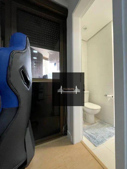 Apartamento à venda com 4 quartos, 131m² - Foto 22