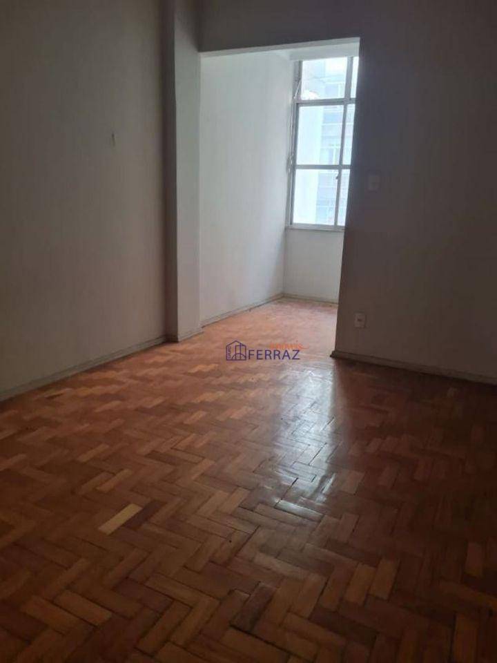 Apartamento à venda com 2 quartos, 80m² - Foto 15