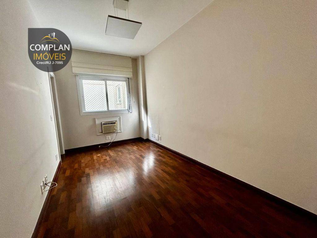 Apartamento à venda com 4 quartos, 232m² - Foto 16