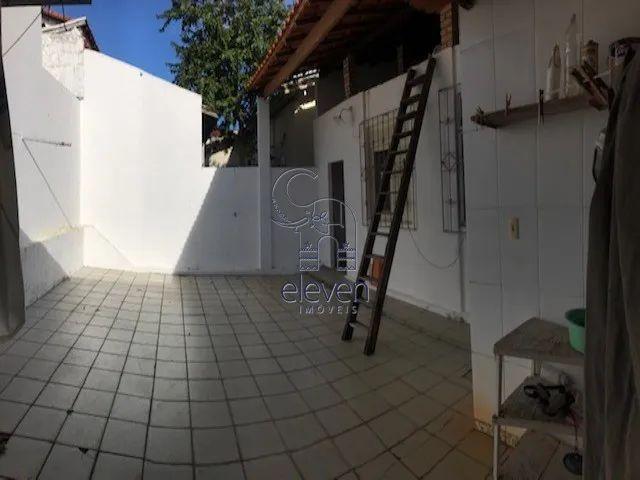 Casa à venda com 4 quartos, 360m² - Foto 11