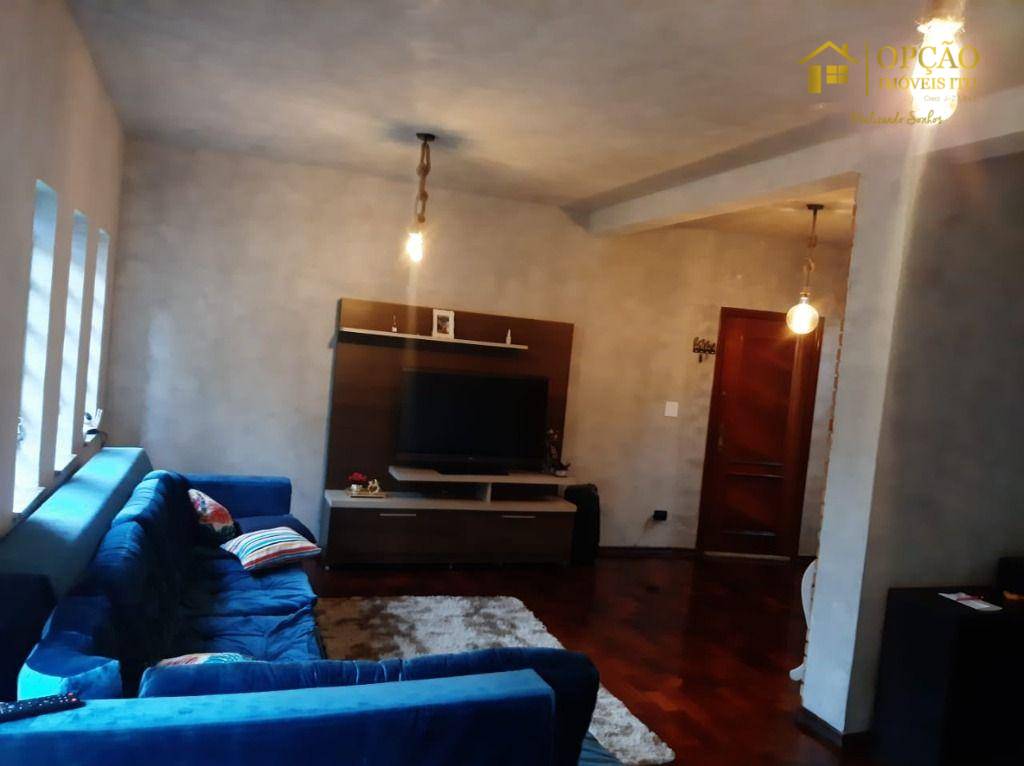 Casa à venda com 3 quartos, 175m² - Foto 1