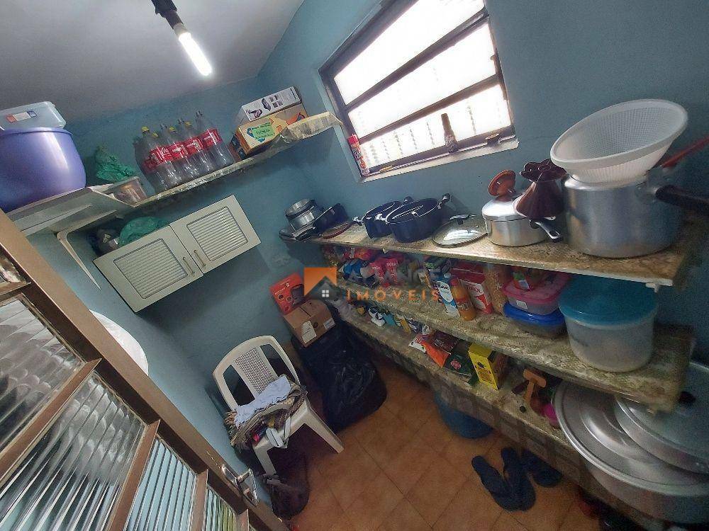 Casa à venda com 3 quartos, 108m² - Foto 18