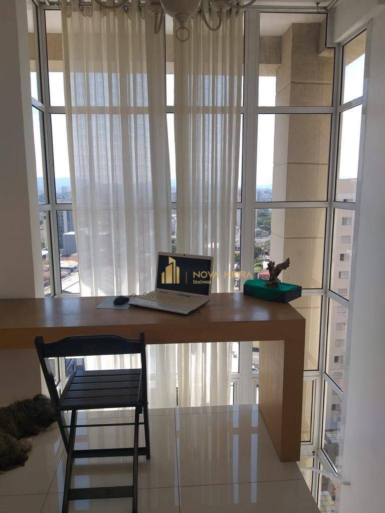 Apartamento à venda com 3 quartos, 104m² - Foto 1