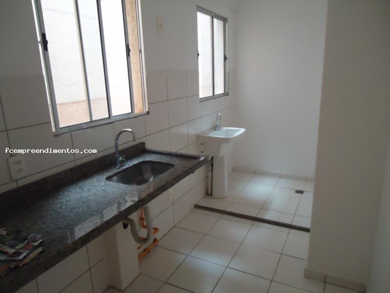 Apartamento à venda com 2 quartos, 44m² - Foto 8